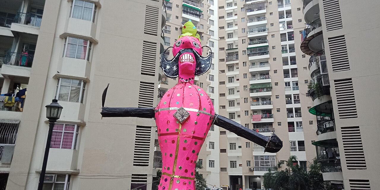 Dussehra Ravan effigy burning celebration